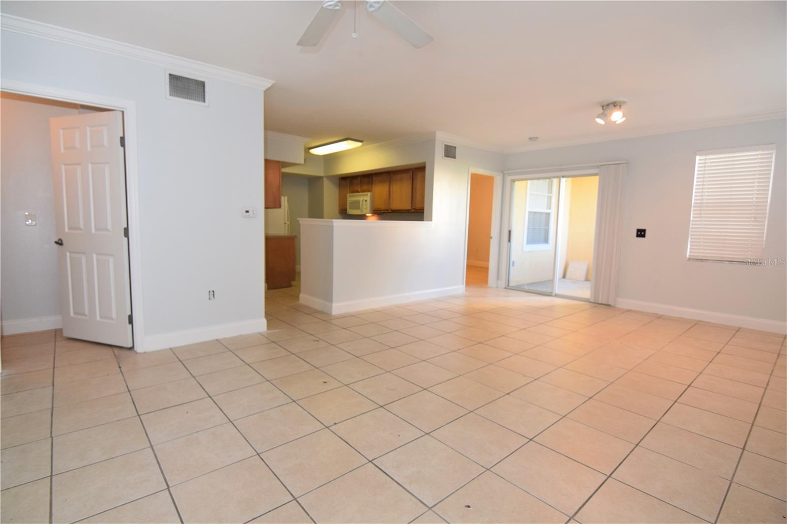 VILLAGIO - Residential Lease