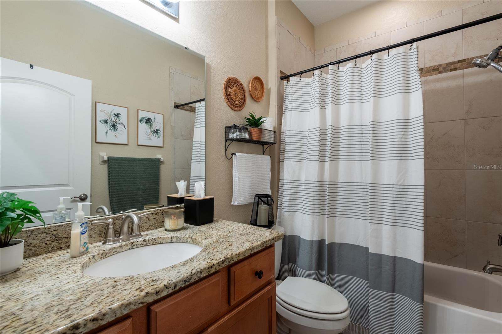 FAIRWAY OAKS FIRST ADD - Residential