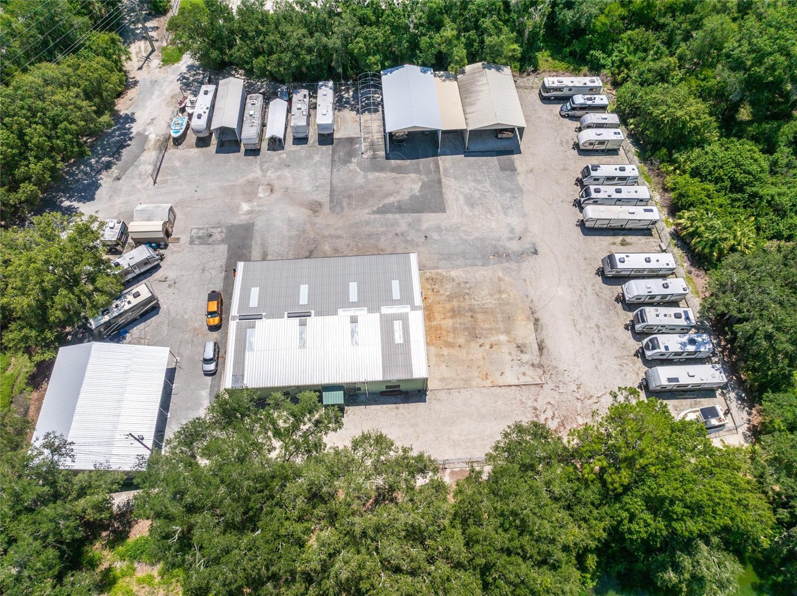 FAIRWAY OAKS FIRST ADD - Residential
