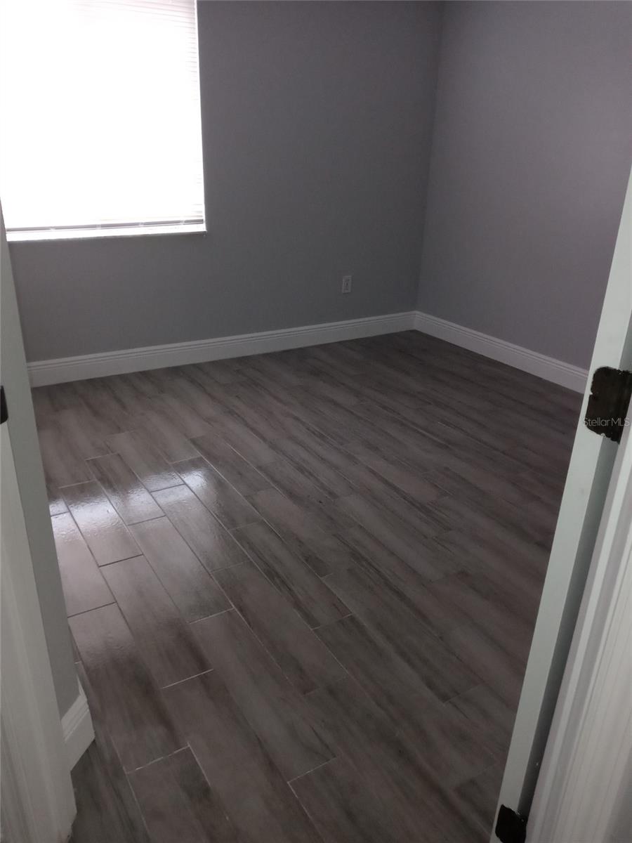 VILLAS DEL SOL/MDW WOODS CONDO - Residential Lease