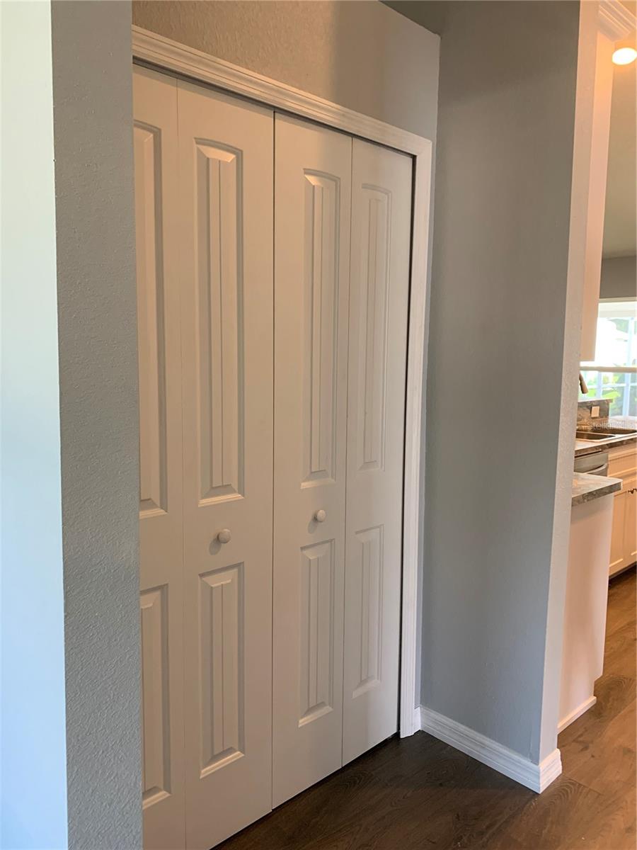 SPRING HILL UNIT 16 BLK 1008 LOT 2 - Residential