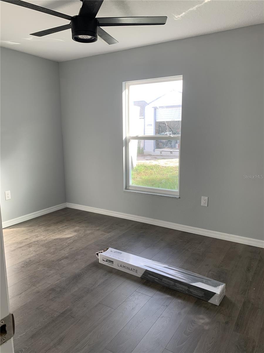 SPRING HILL UNIT 16 BLK 1008 LOT 2 - Residential