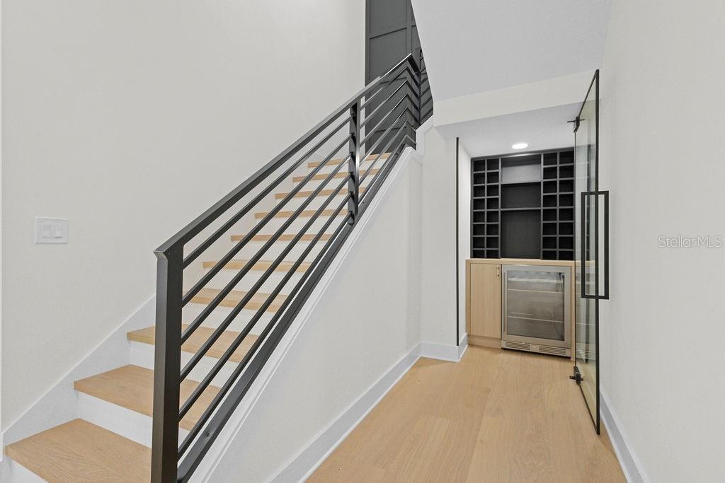 MAC FARLANE PARK - Residential Lease