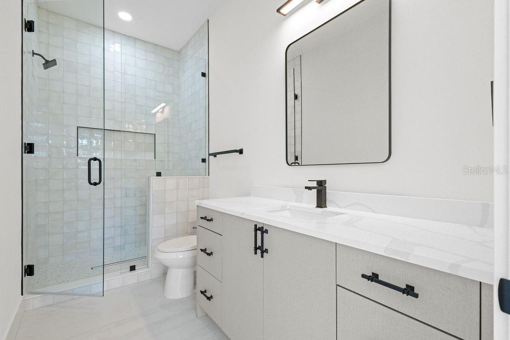 MAC FARLANE PARK - Residential Lease