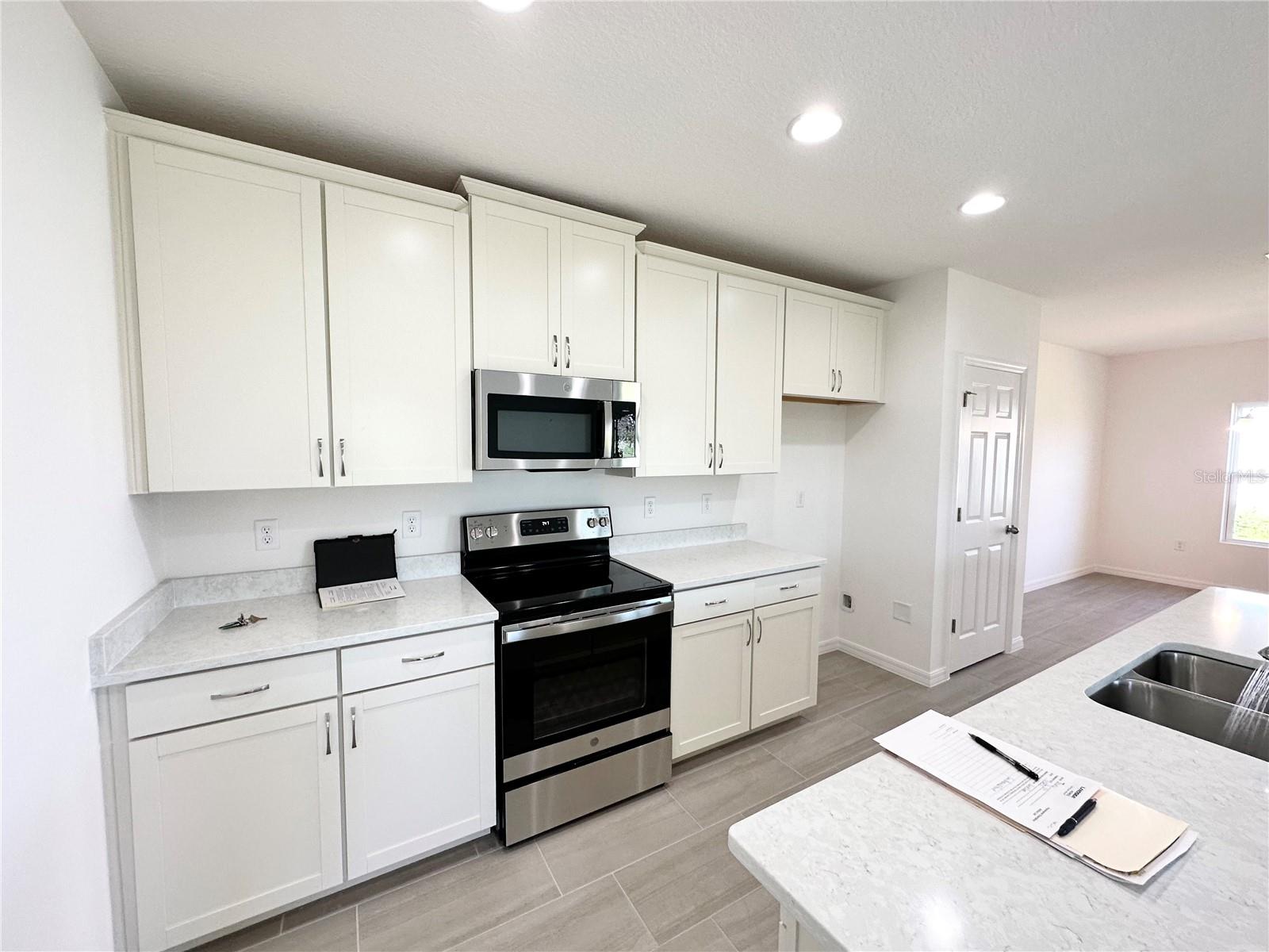 LEGACY LNDGS - Residential Lease