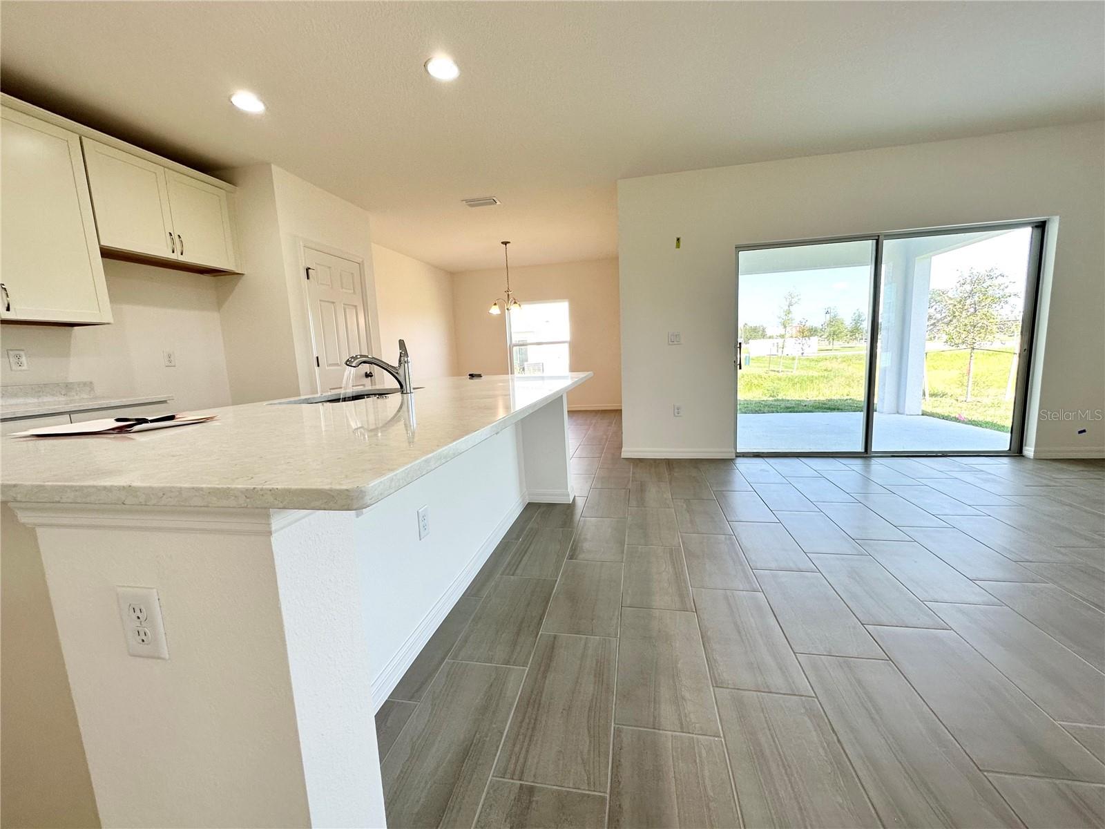 LEGACY LNDGS - Residential Lease