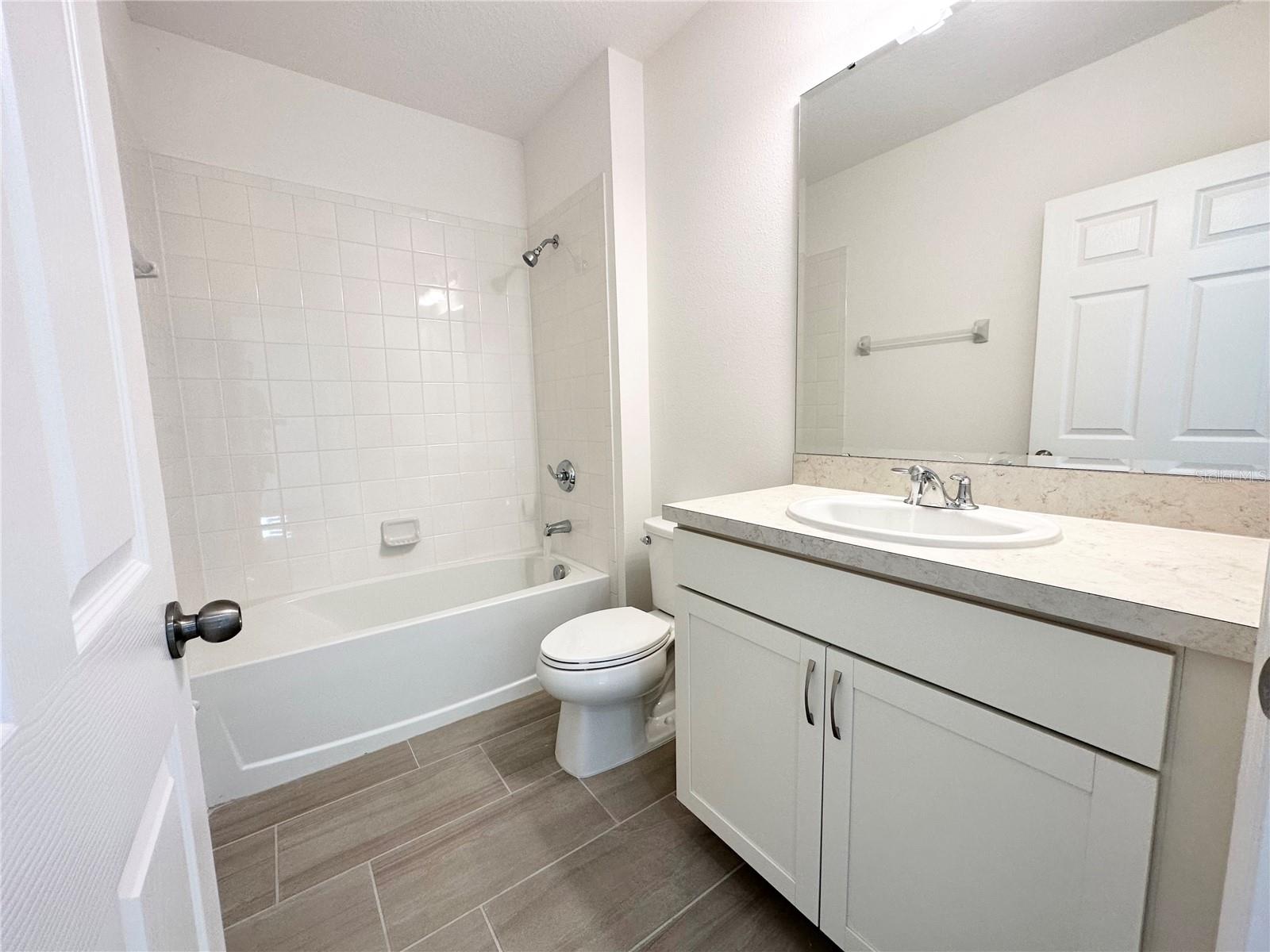 LEGACY LNDGS - Residential Lease