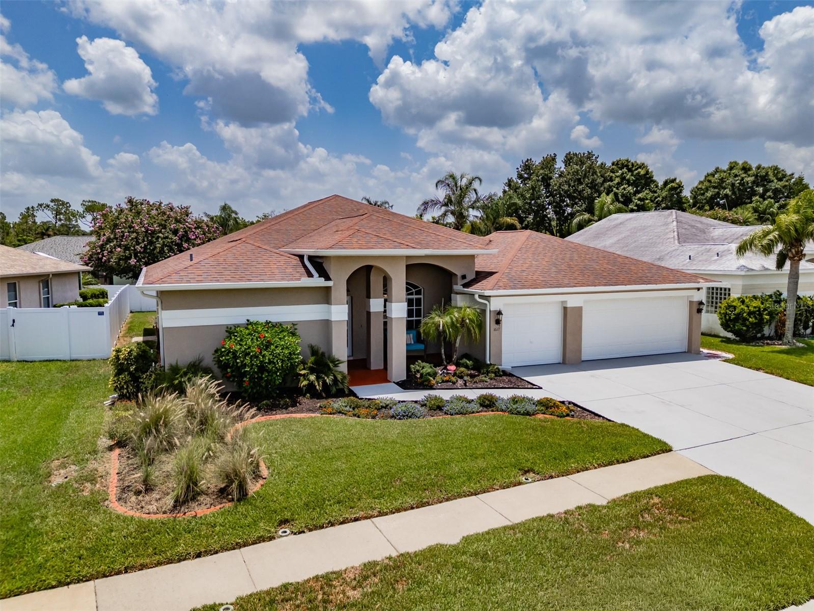 CYPRESS CREEK VILLAGE A REV - Residential