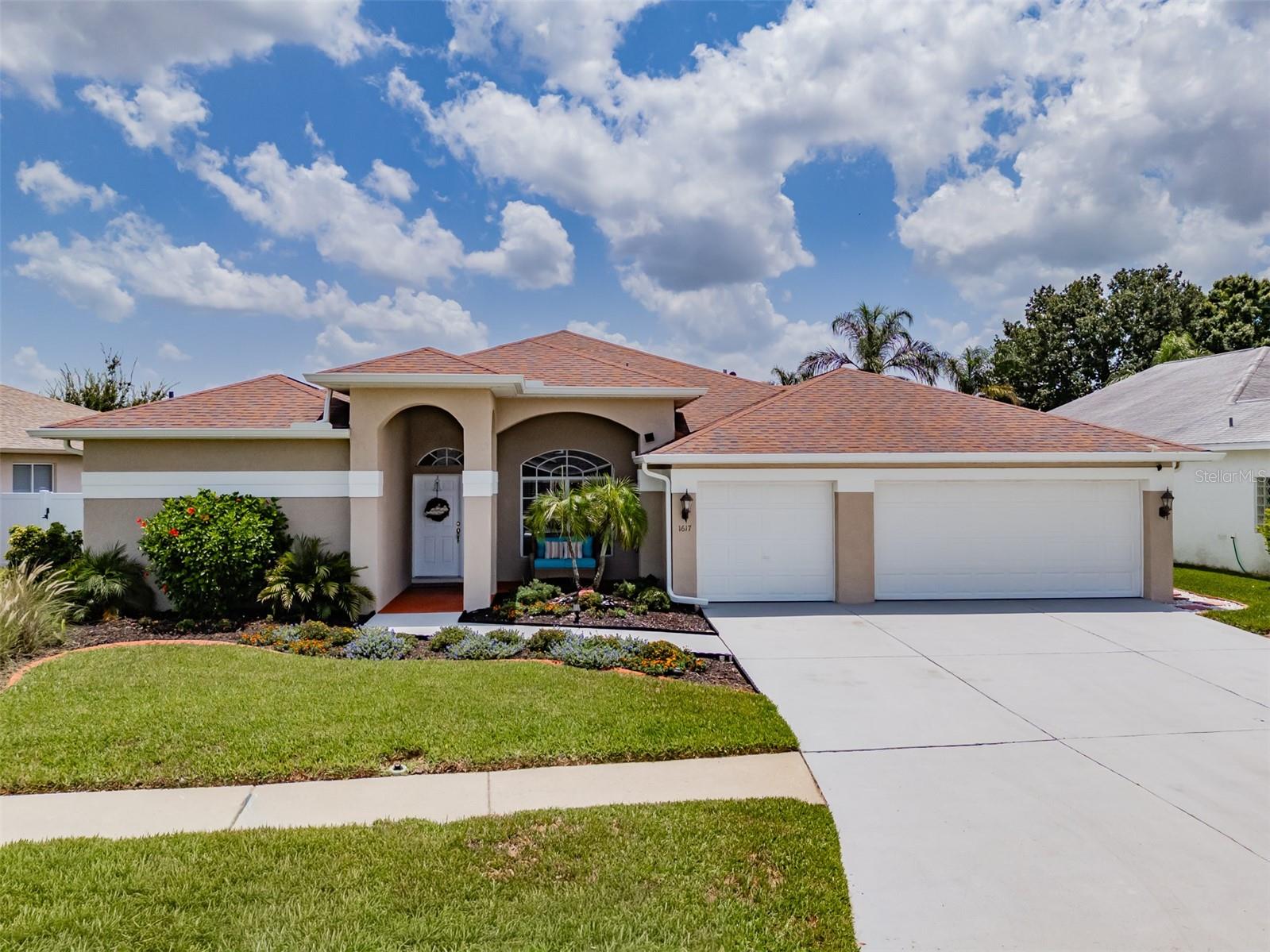 CYPRESS CREEK VILLAGE A REV - Residential