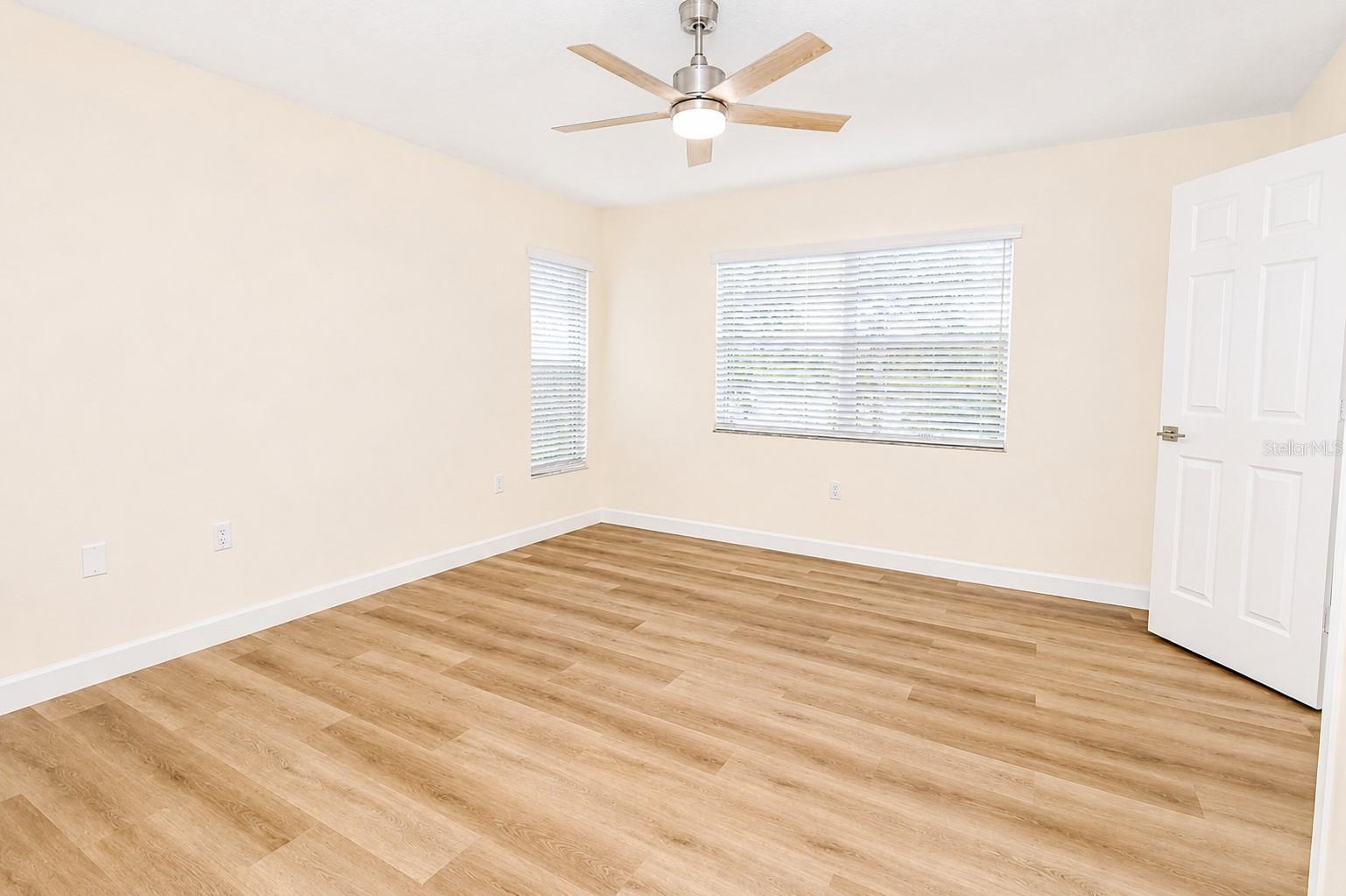 TWIN LAKE - Residential Lease