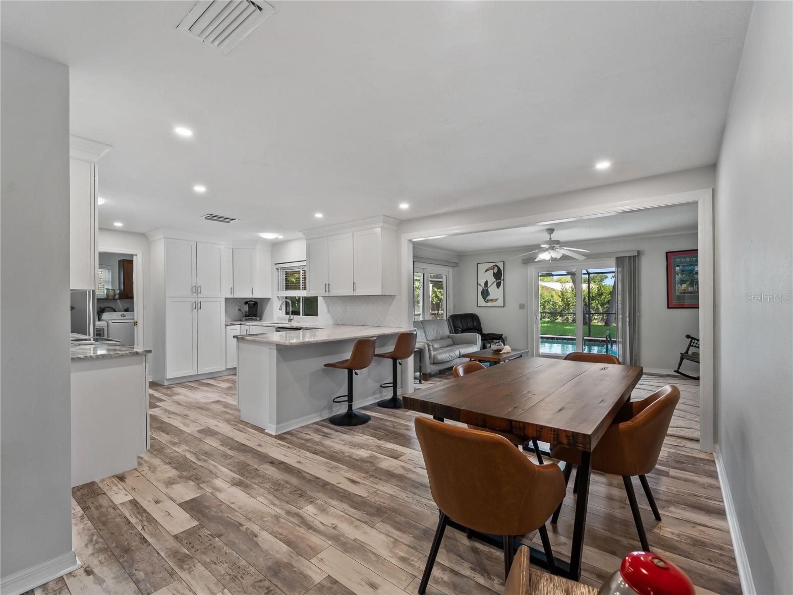 SORRENTO EAST - Residential