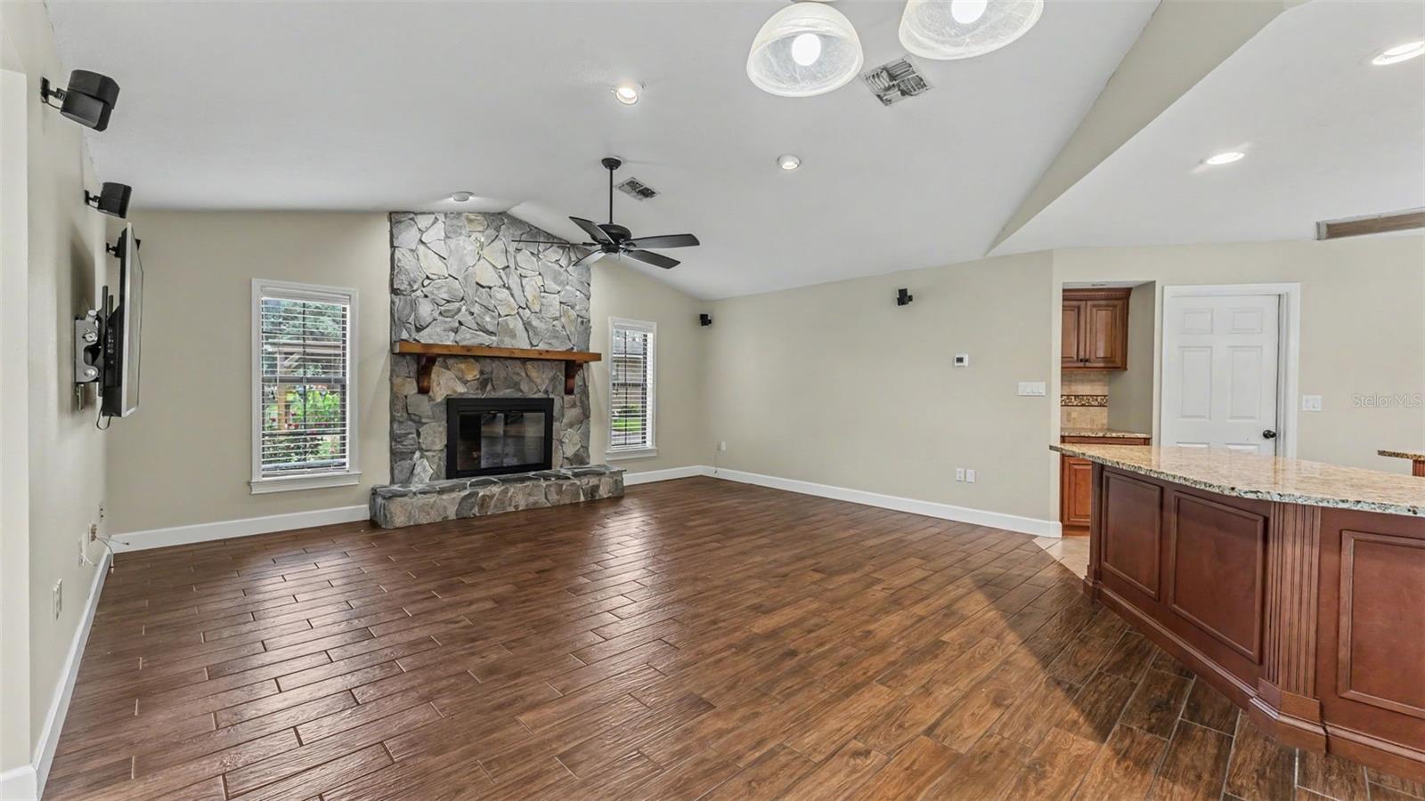 TIMBERIDGE PHASE 02 - Residential