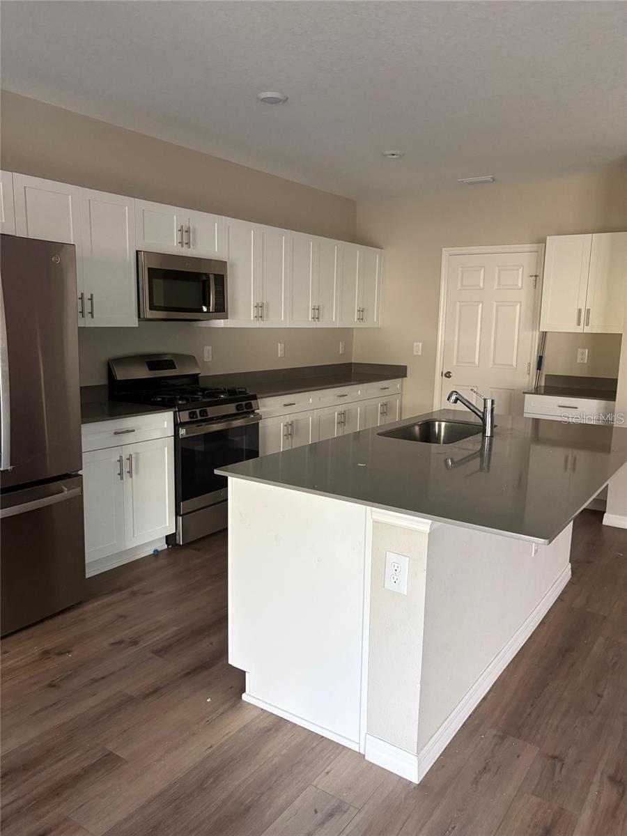 D0L | BELL CREEK LANDING - Residential