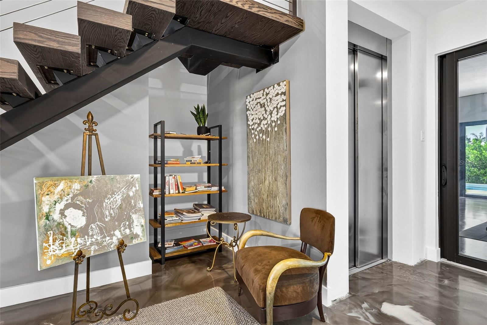 REDINGTON SHORES YACHT & TENNIS CLUB - Residential
