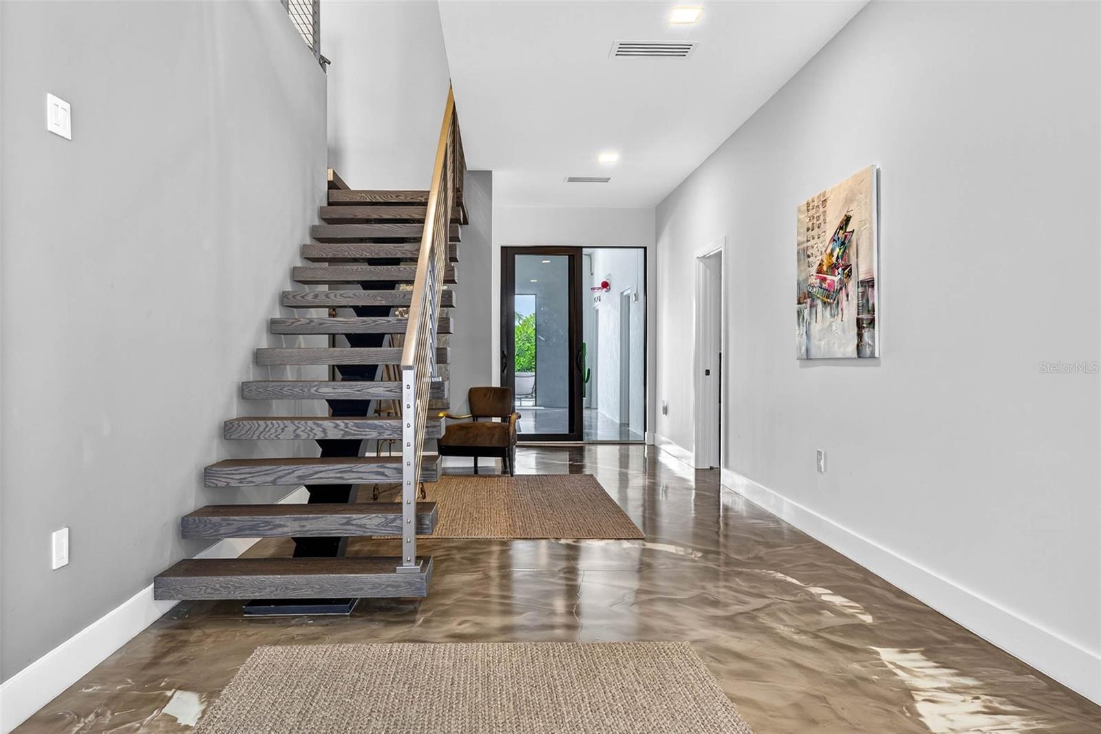 REDINGTON SHORES YACHT & TENNIS CLUB - Residential