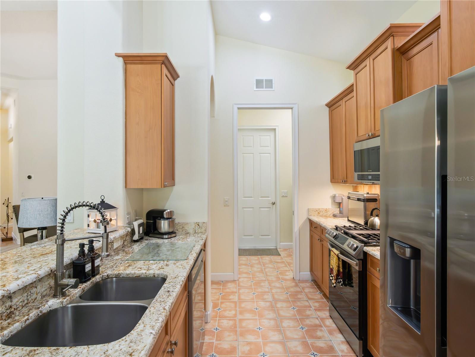 LAS COLINAS PH I SUB - Residential