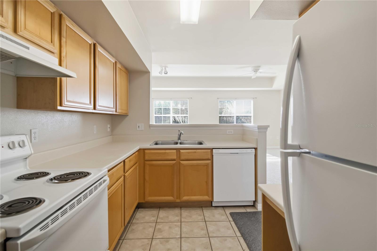 VILLAGIO - Residential Lease