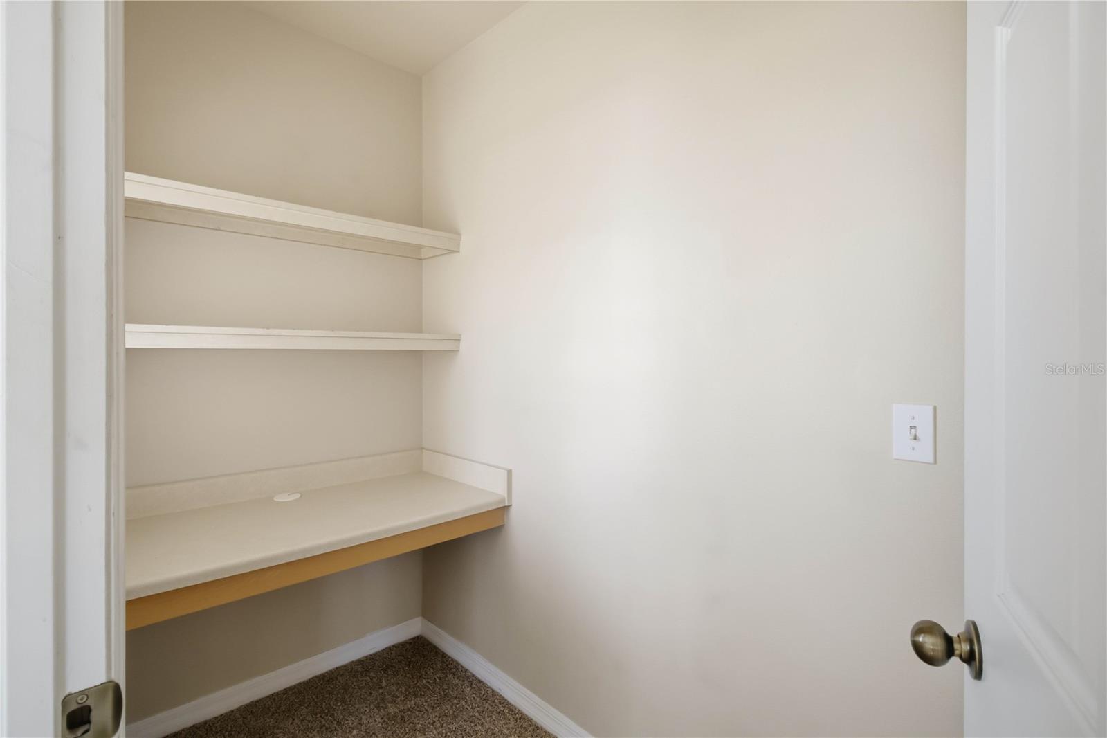 VILLAGIO - Residential Lease