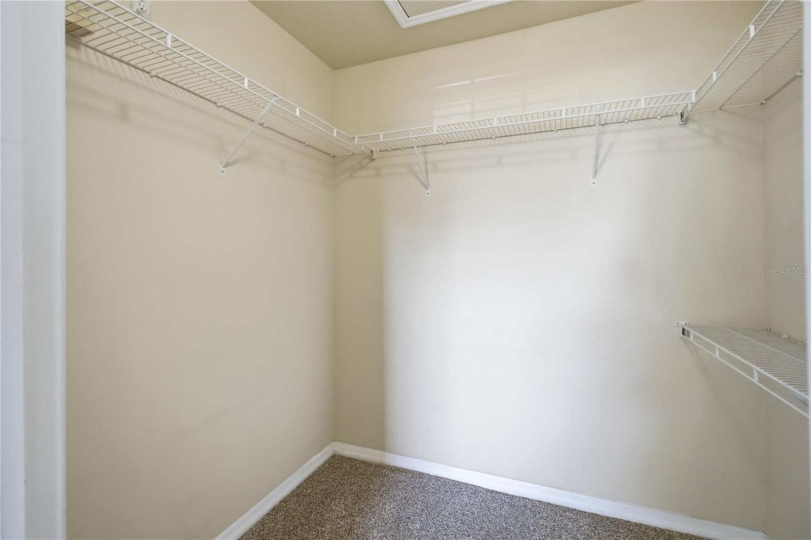 VILLAGIO - Residential Lease
