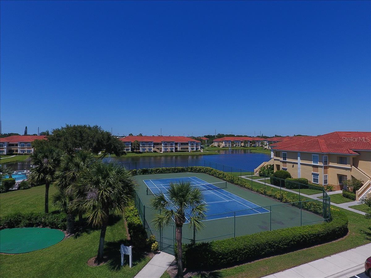 VILLAGIO - Residential Lease