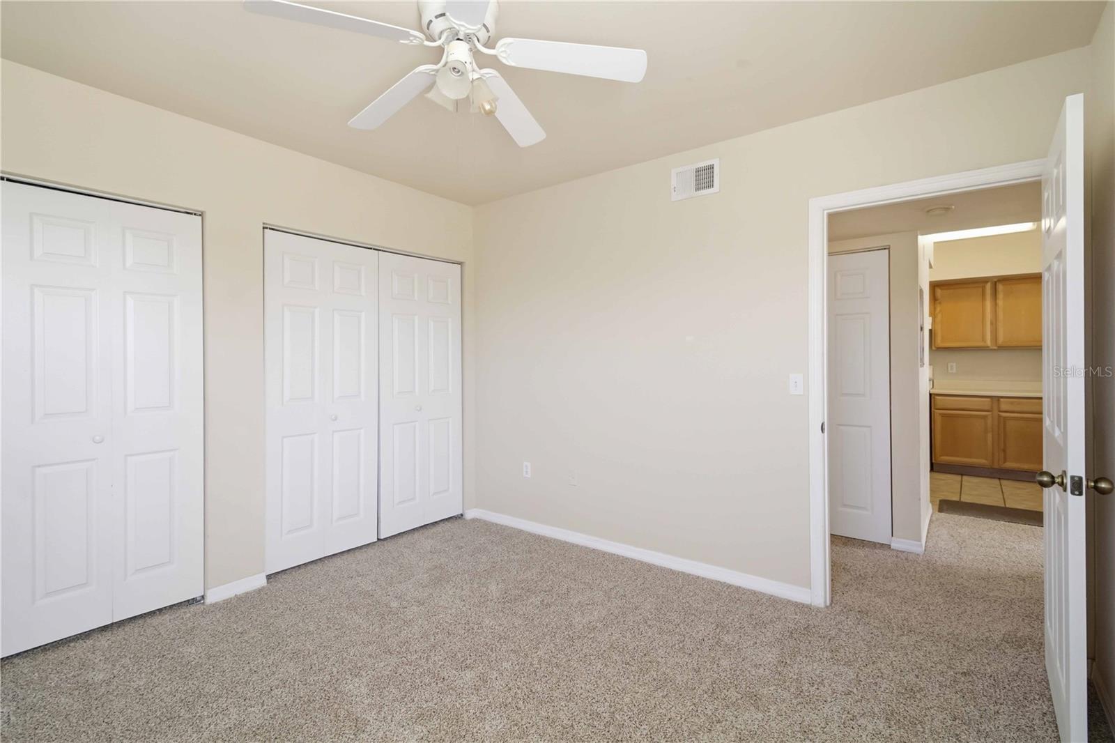 VILLAGIO - Residential Lease