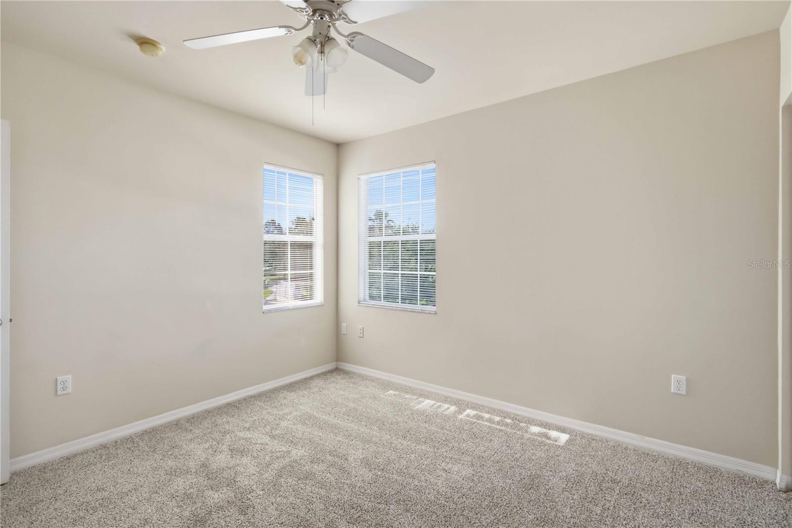 VILLAGIO - Residential Lease