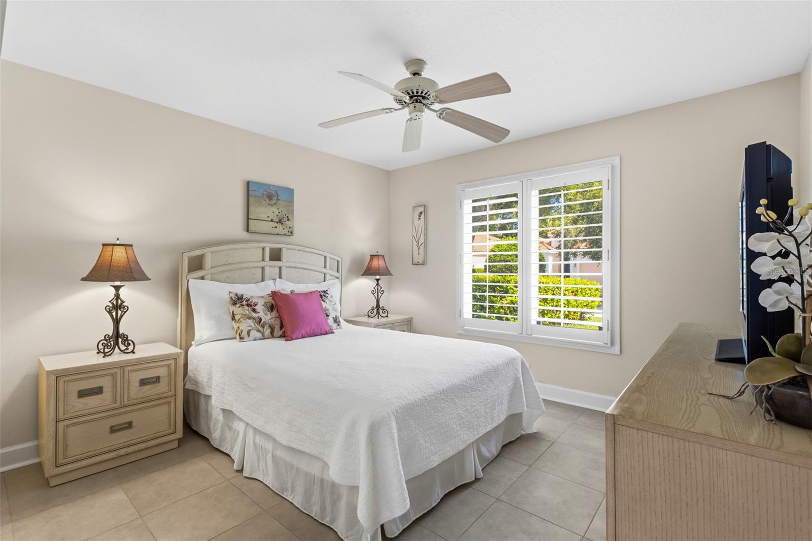ROSEDALE 1 - Residential