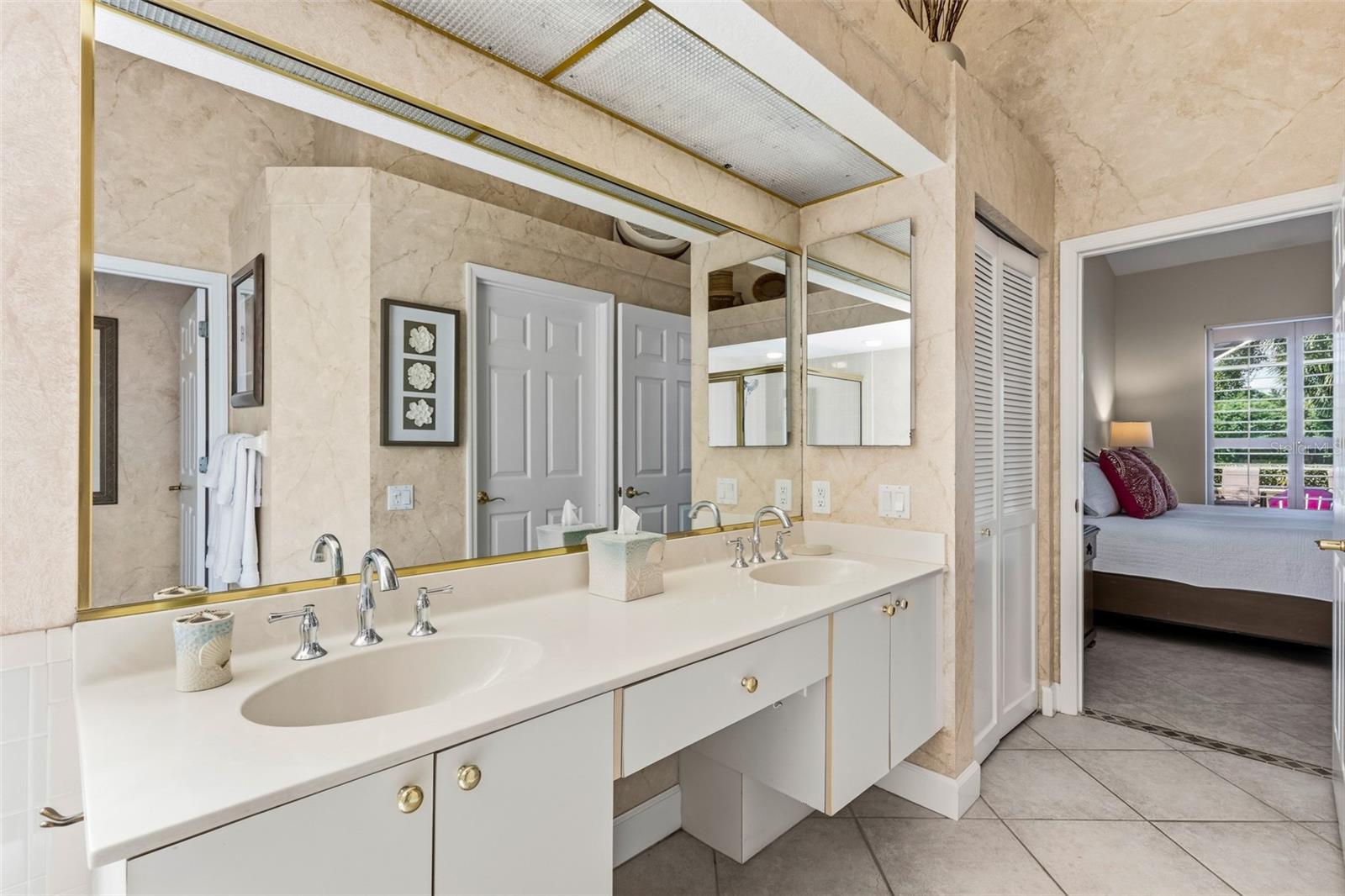 ROSEDALE 1 - Residential