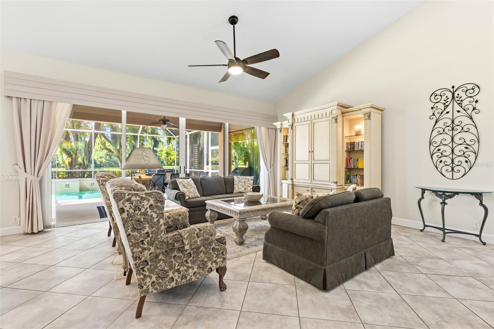 ROSEDALE 1 - Residential