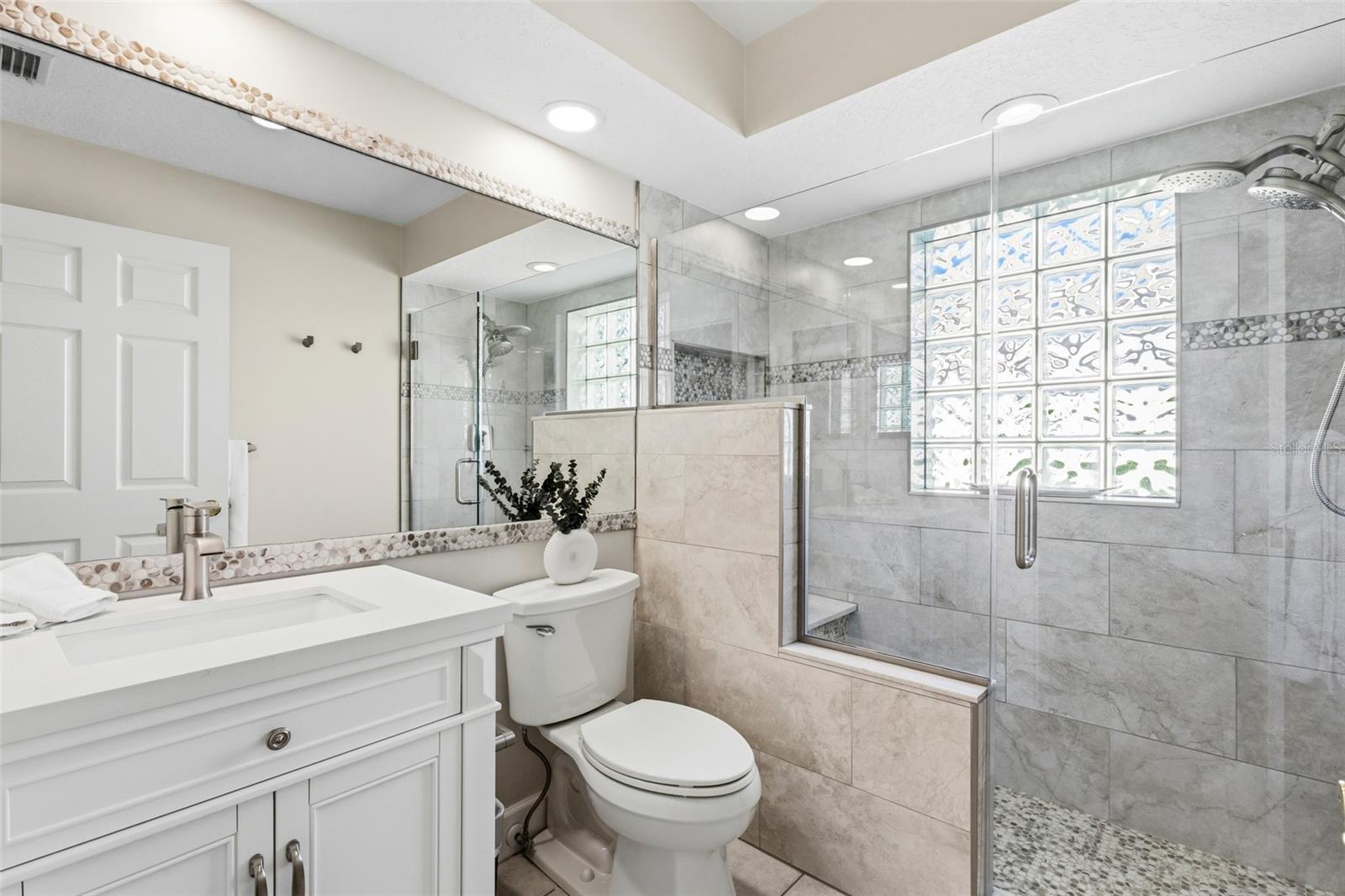 ROSEDALE 1 - Residential