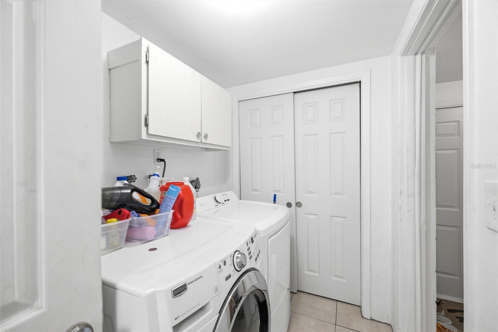 BEVERLY HILLS UNIT 03 - Residential