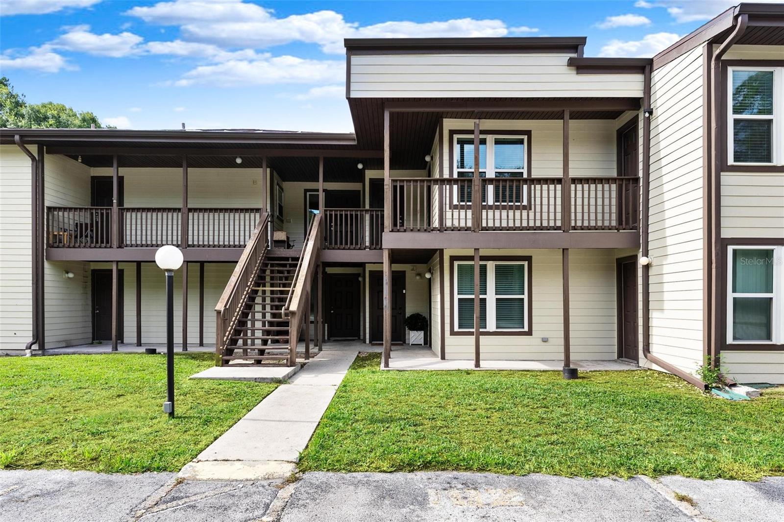 SANDALWOOD CONDO - Residential