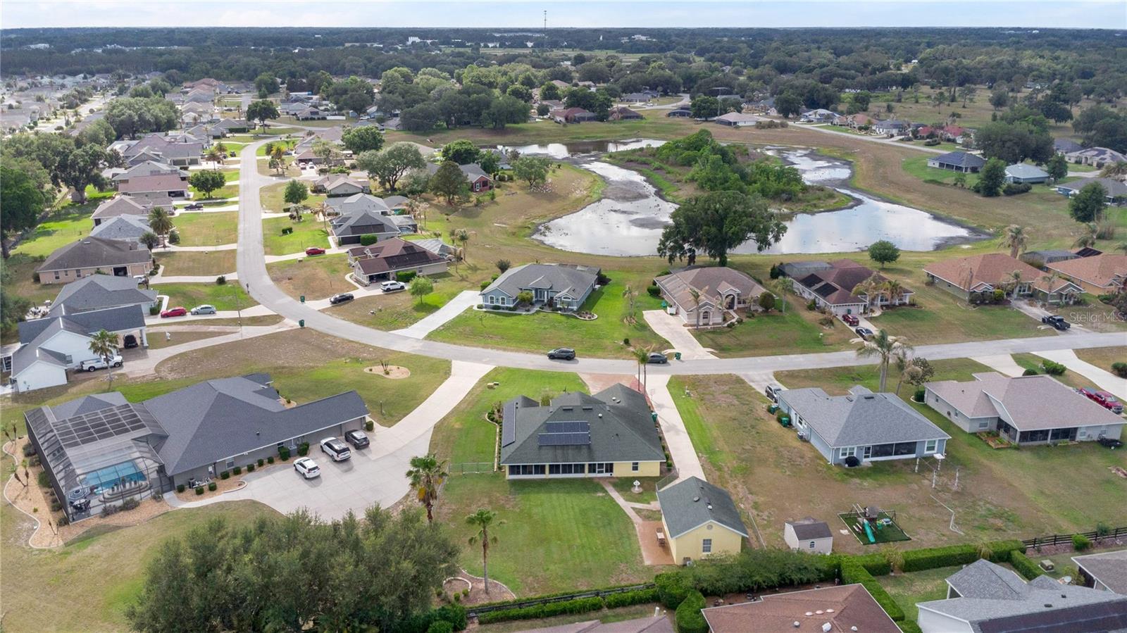 FAIRWAYS/ROLLING HILLS ADD 01 - Residential