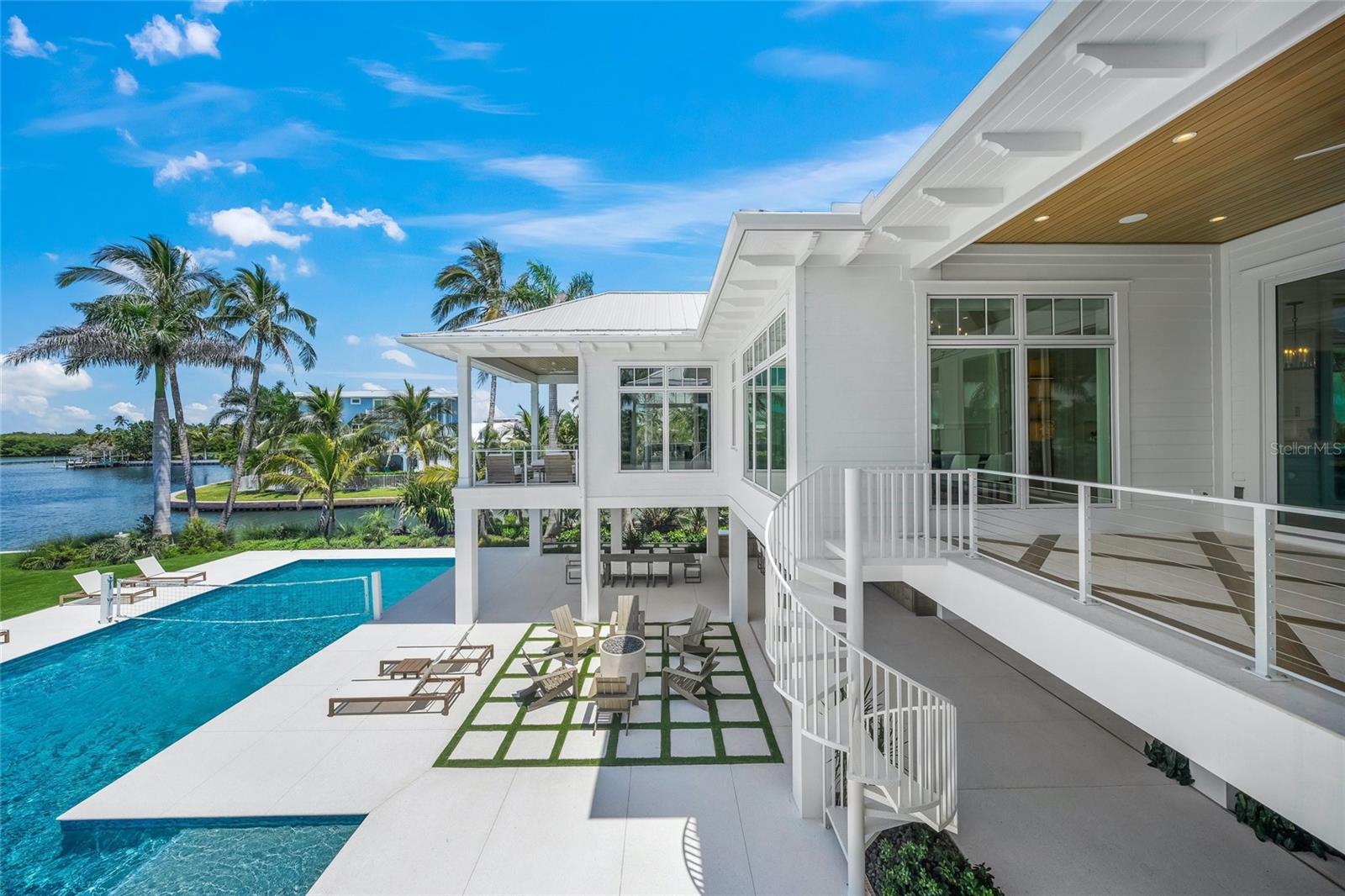 SLEEPY LAGOON PARK - Residential