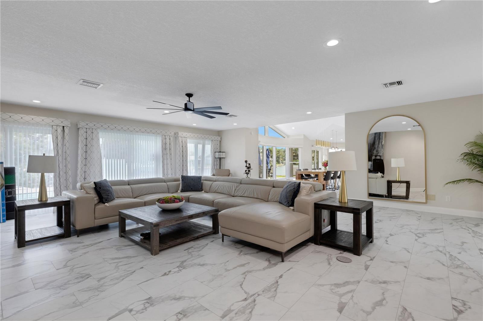 HARBOR HILLS 3RD ADD - Residential