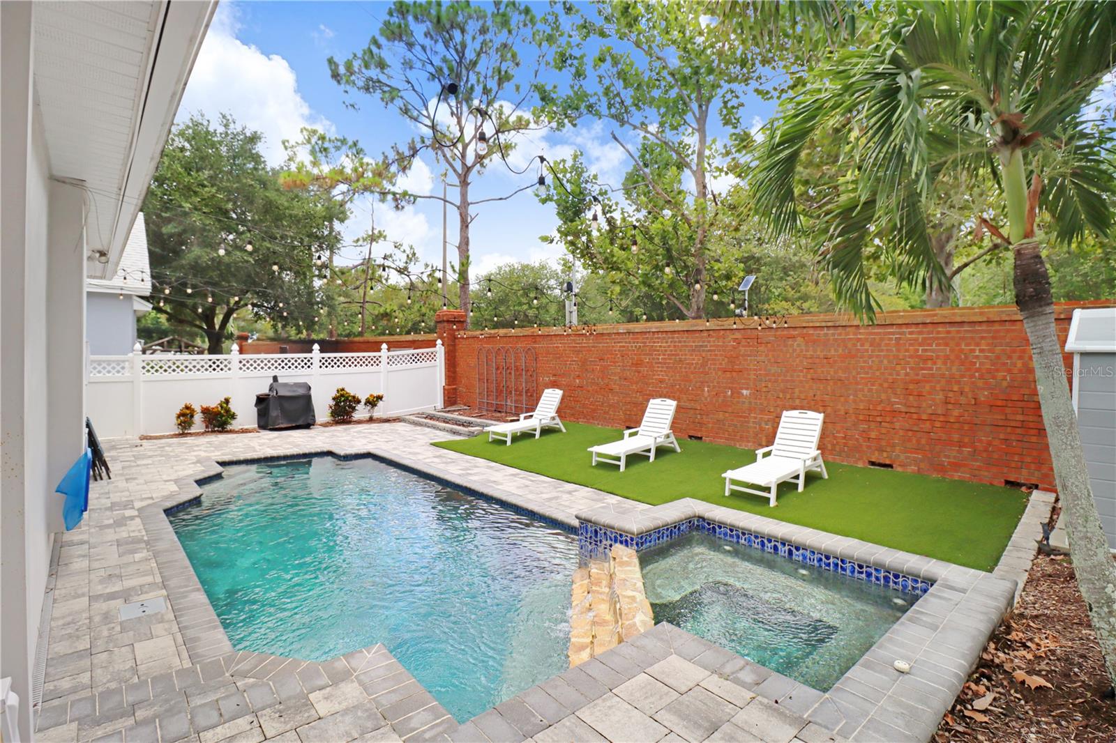 WESTCHASE SEC 324 - Residential