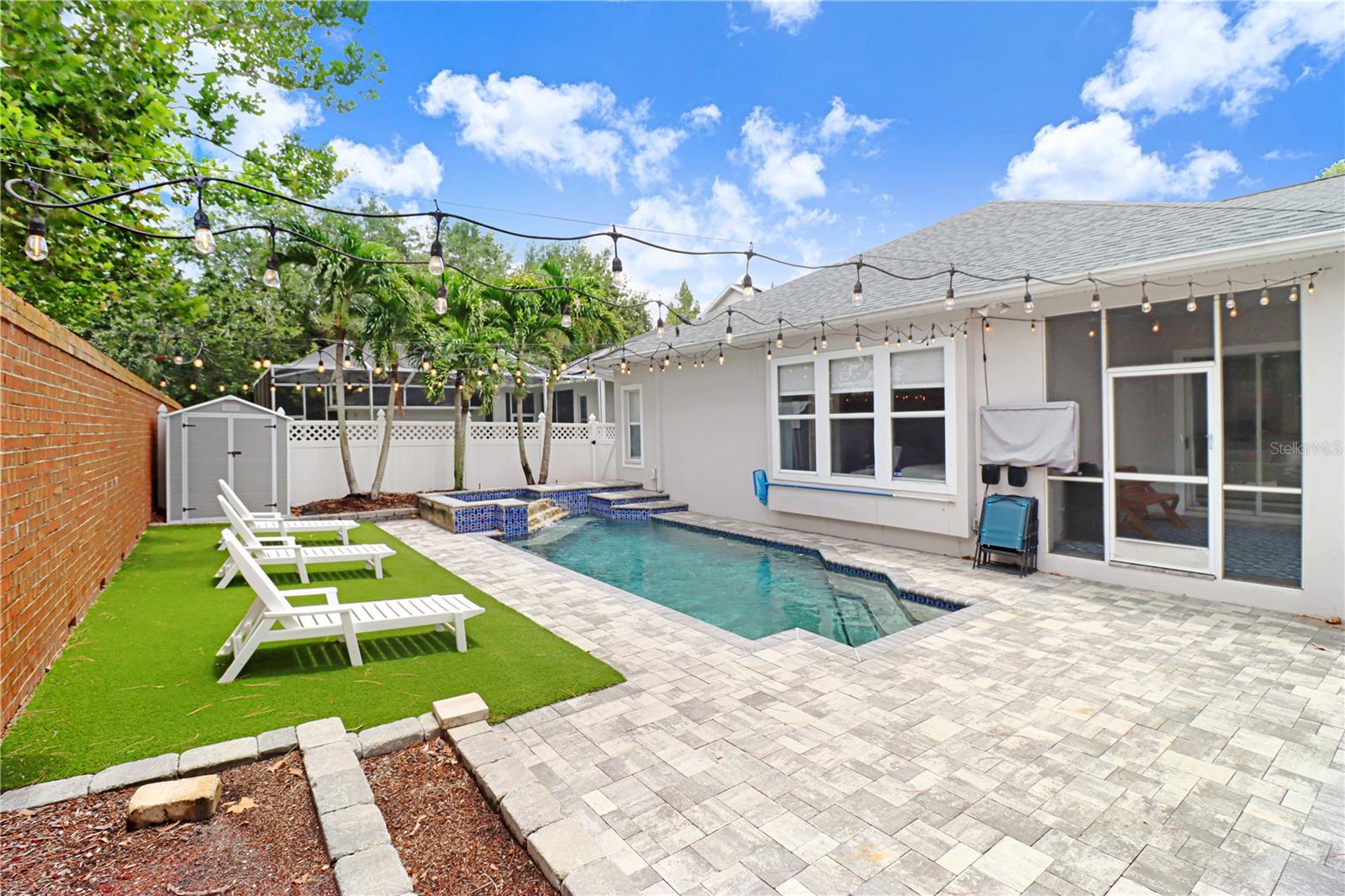 WESTCHASE SEC 324 - Residential