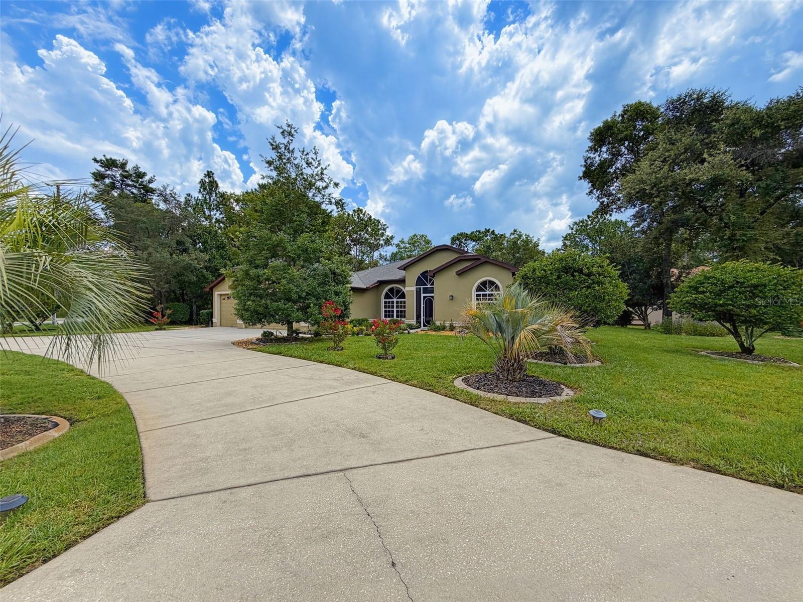 SUGARMILL WOODS OAK VILLAGE - Residential