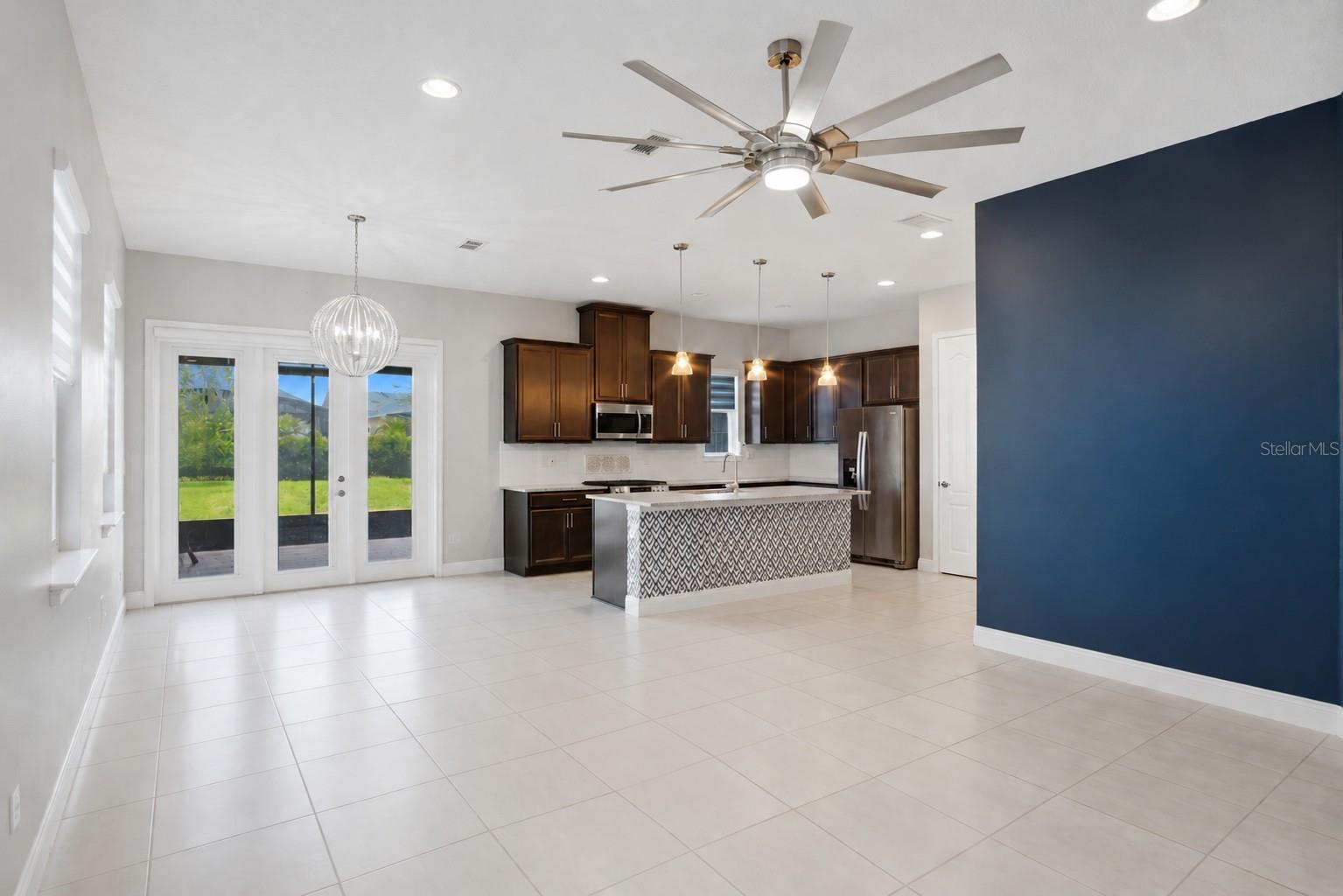 TWIN LAKES PH 1 - Residential
