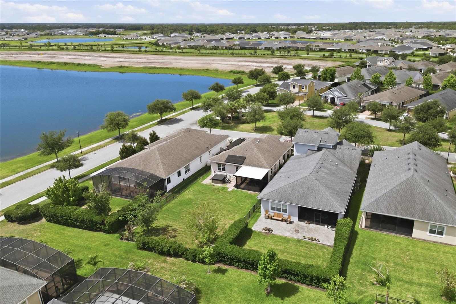 TWIN LAKES PH 1 - Residential