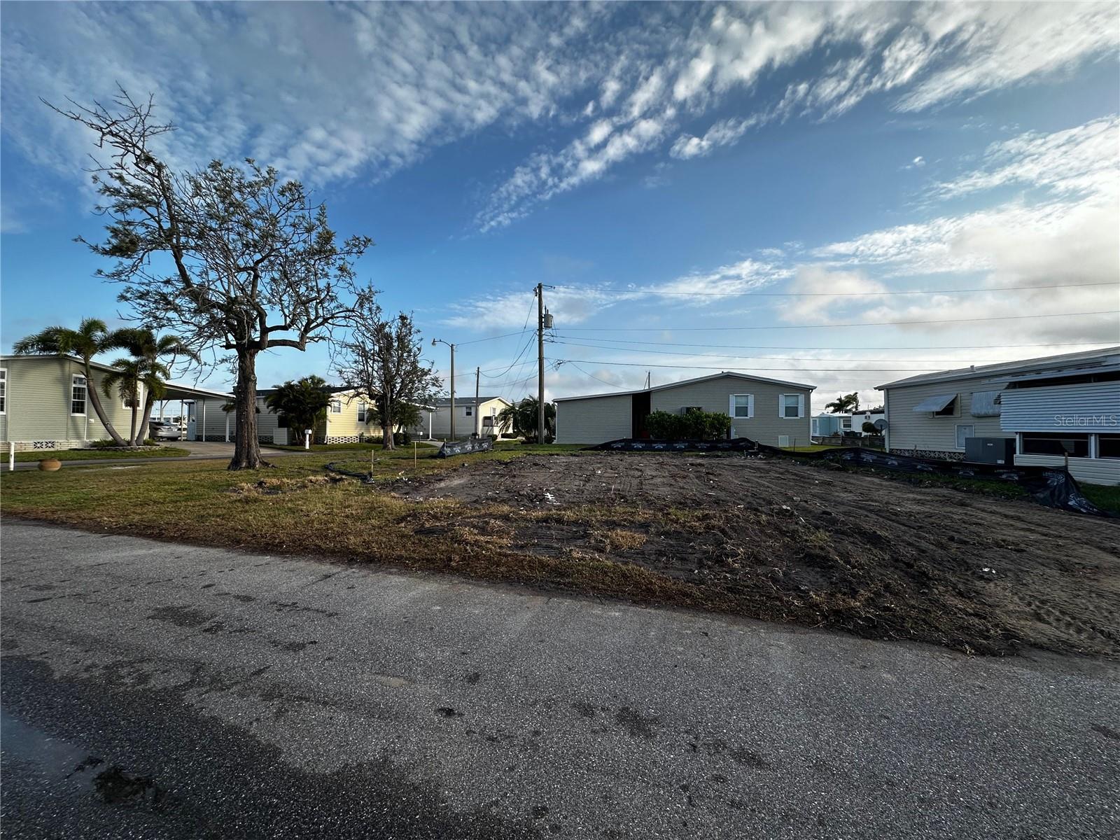 TROPIC ISLES CO-OP - Land