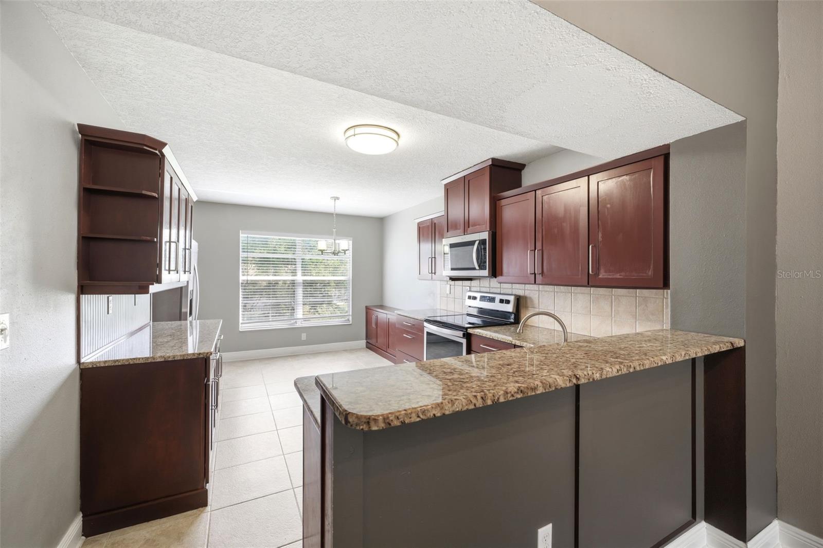 MILLPOND TRACE CONDO - Residential