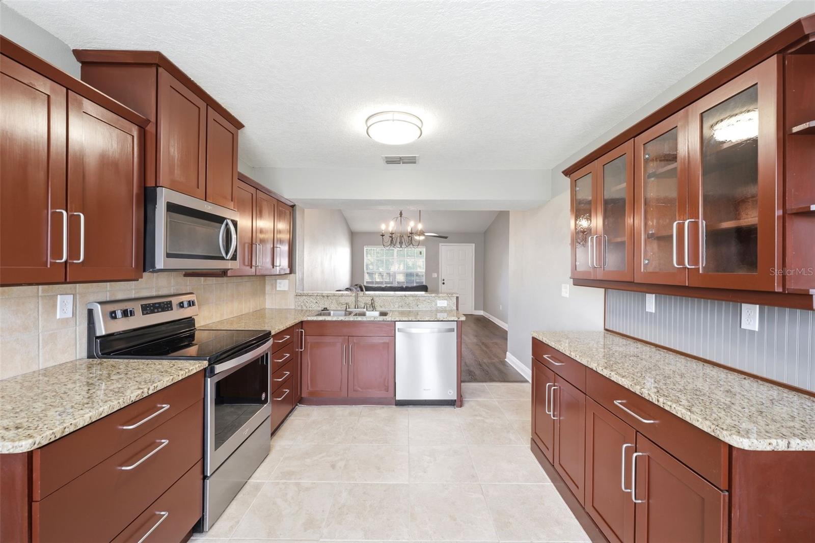 MILLPOND TRACE CONDO - Residential