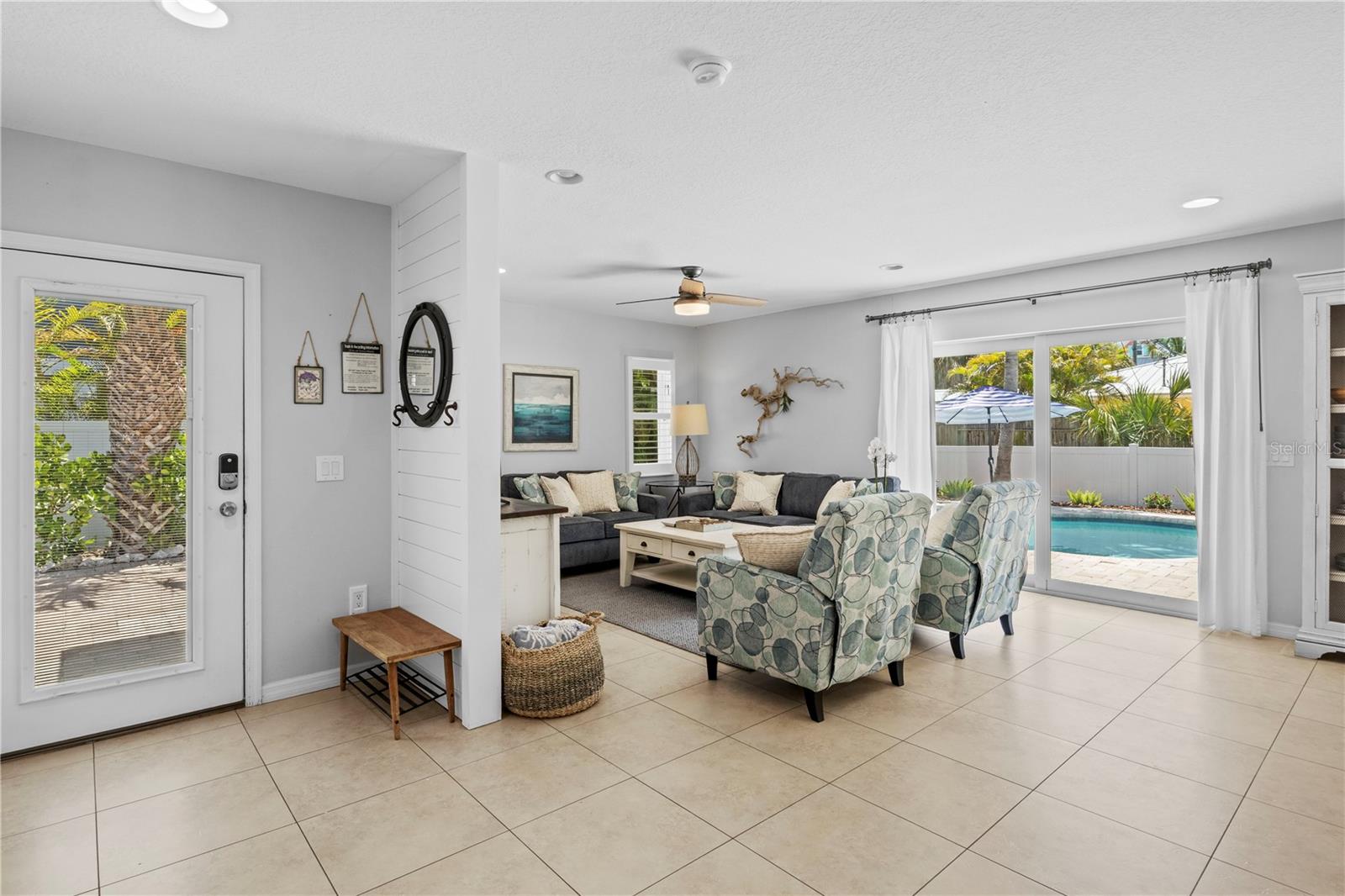 ANNA MARIA BEACH - Residential