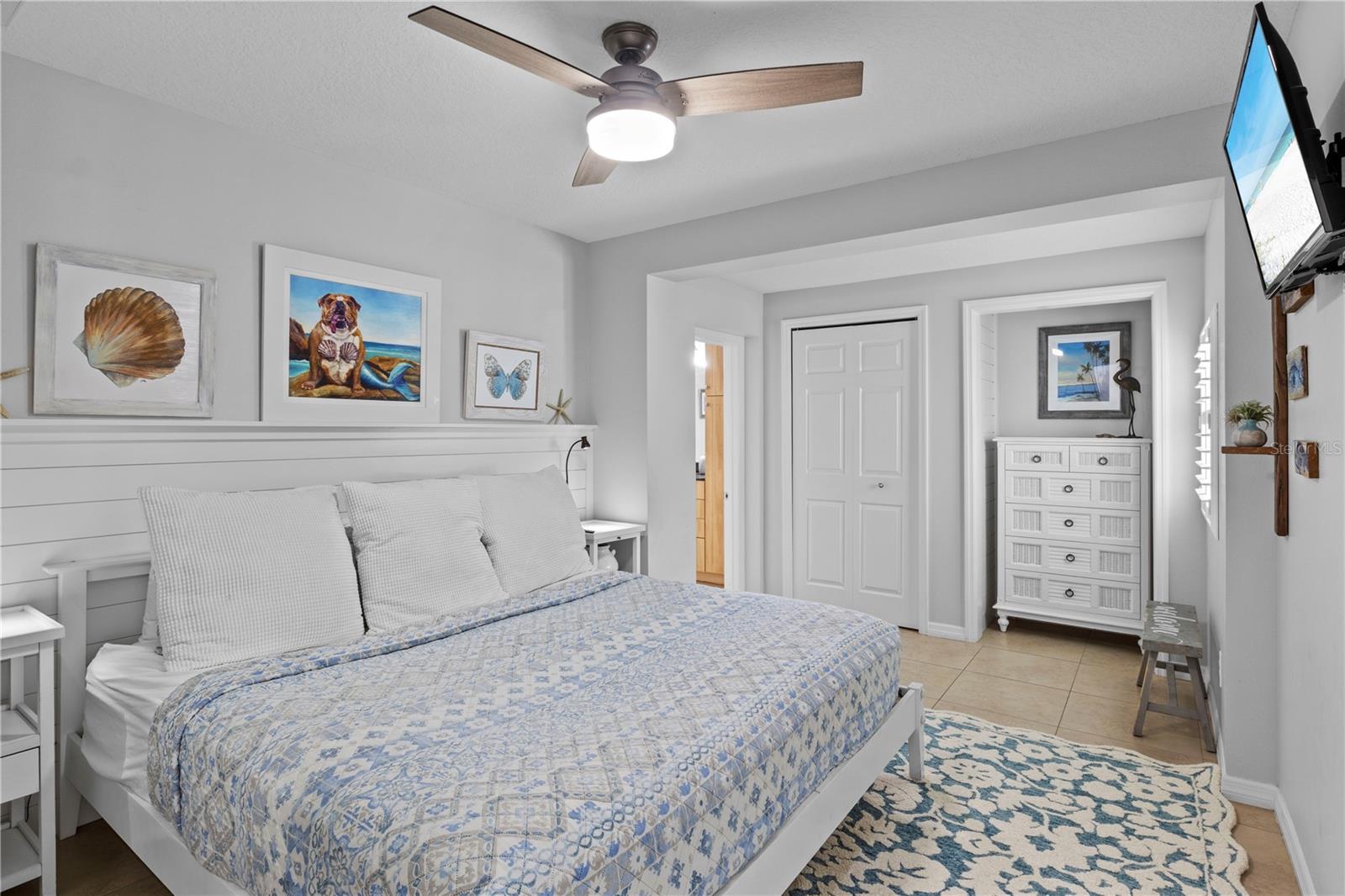 ANNA MARIA BEACH - Residential