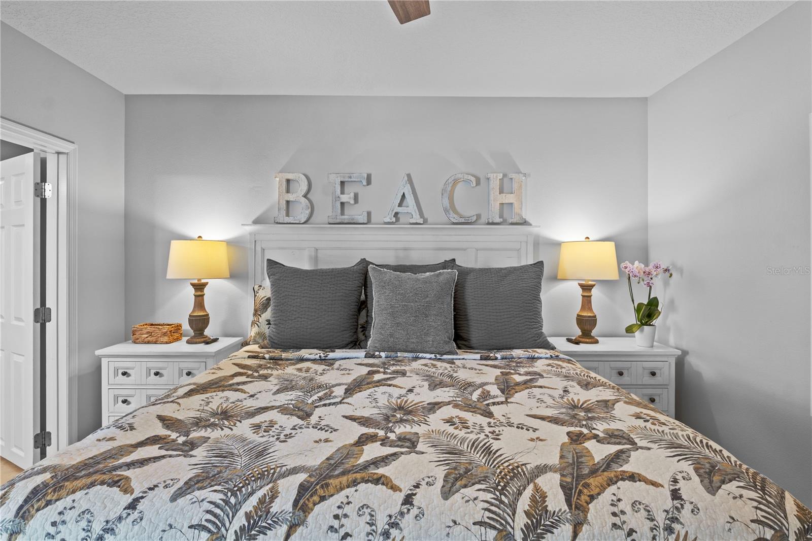 ANNA MARIA BEACH - Residential