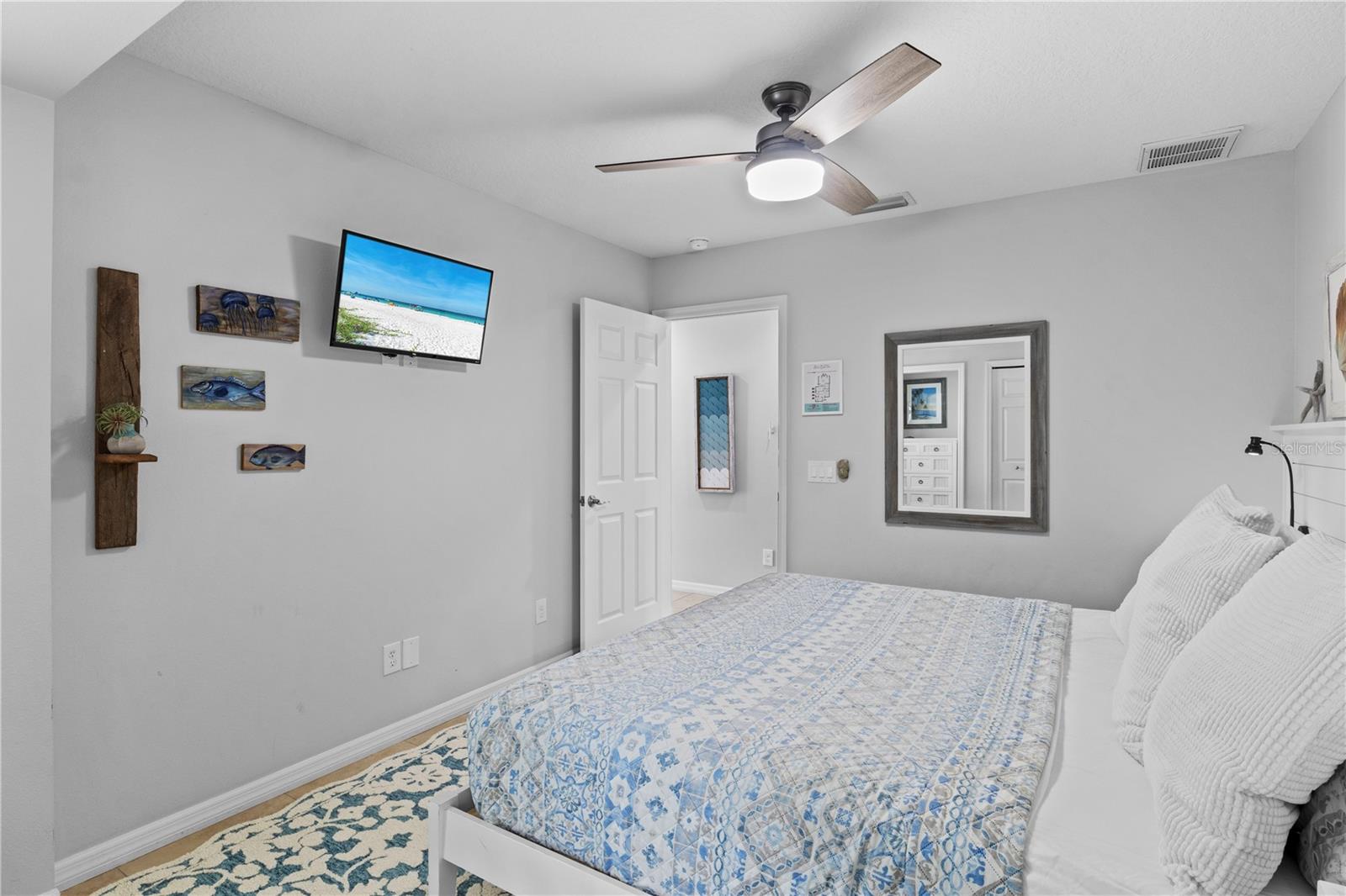 ANNA MARIA BEACH - Residential