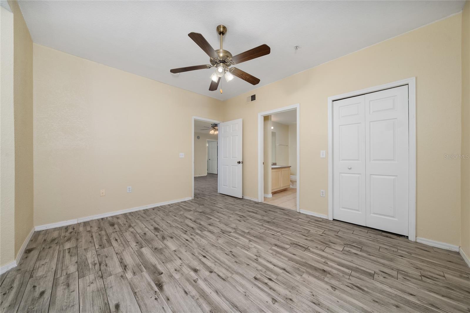 HAMPTONS/METROWEST - Residential