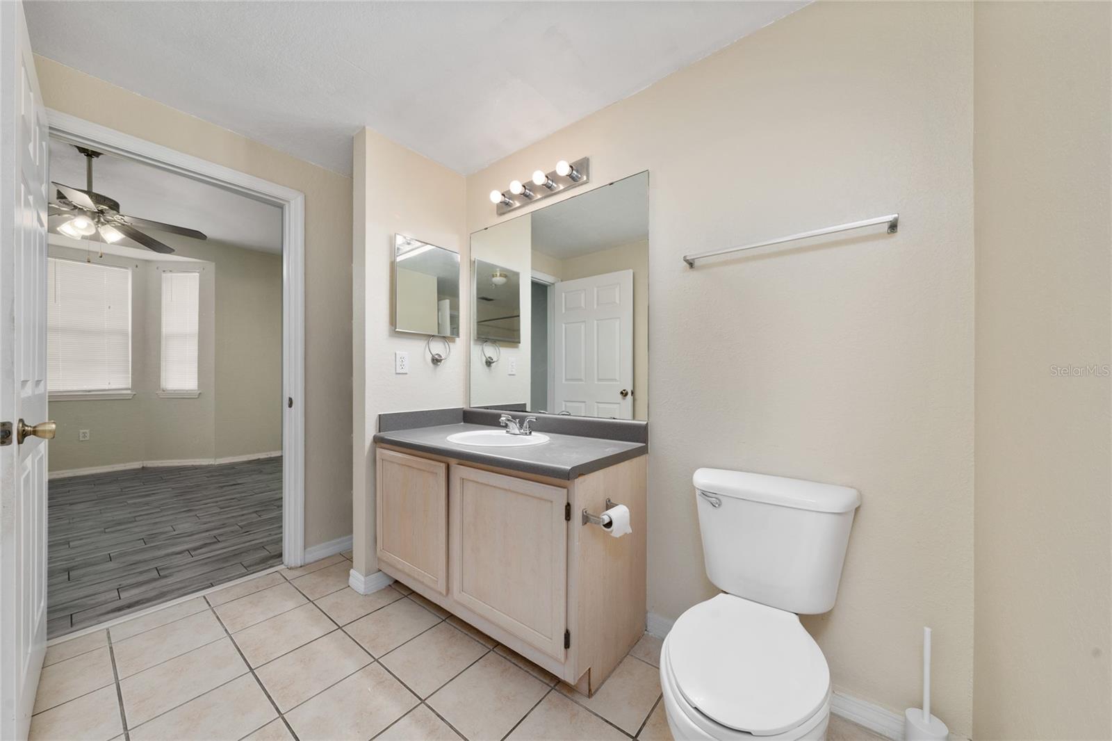 HAMPTONS/METROWEST - Residential