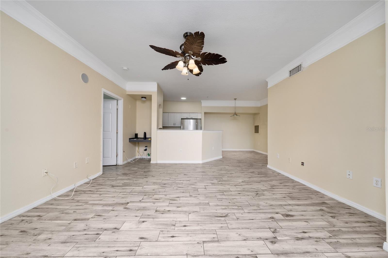 HAMPTONS/METROWEST - Residential